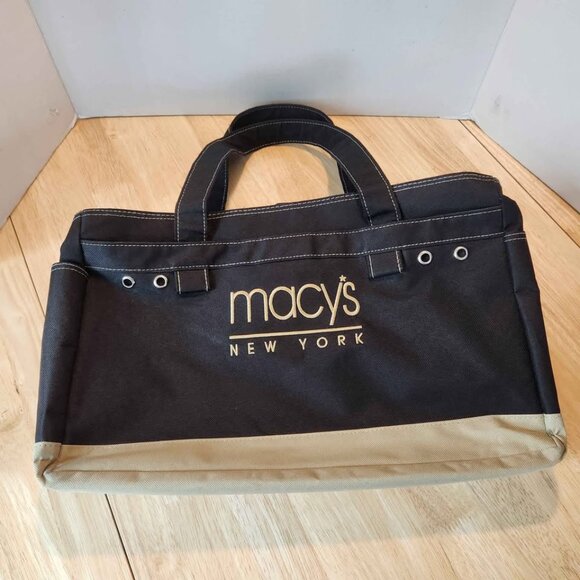 Sturdy, Roomy, Canvas‎ Macy's Bag - Picture 1 of 10